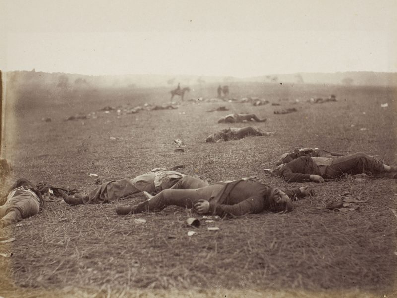 Timothy O'Sullivan, A Harvest of Death, Gettysburg, Pennsylvania, July 1863